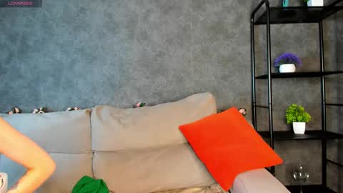 Snapshot of patricia_mil1er chatting on February 11, 1:10 am patricia mil1er online show from February 11, 1:10 am