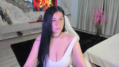 Snapshot of patriciakeys chatting on November 26, 4:24 am Patricia online show from November 26, 4:24 am