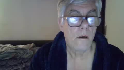 patrick5275 online show from December 8, 6:43 am