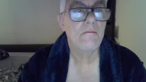 patrick5275 online show from December 21, 5:14 am