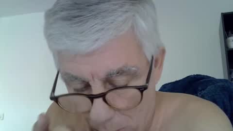 patrick5275 online show from September 13, 9:09 am