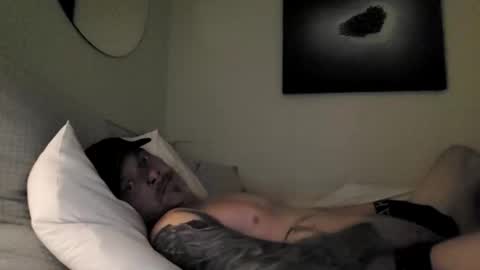 Snapshot of patrickgauvreau666 chatting on November 10, 7:13 pm Charles Tremblay online show from November 10, 7:13 pm