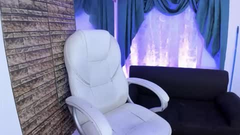 Paul online show from November 8, 4:01 am