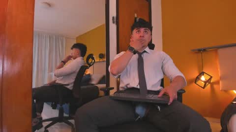 Paul online show from December 13, 1:22 pm