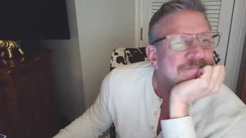 Paul Roland online show from February 7, 3:21 am