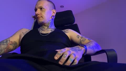 Paul online show from December 17, 12:05 am