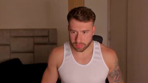 PAUL ROGER online show from January 21, 12:04 am