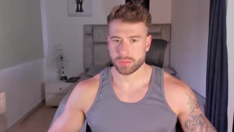 PAUL ROGER online show from September 11, 10:32 pm