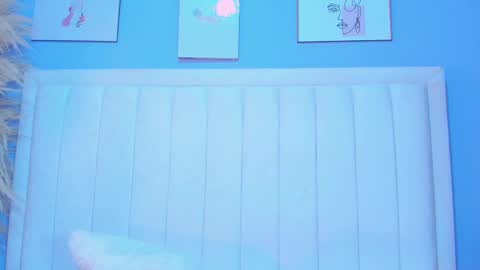 Snapshot of paula_brown18 chatting on February 26, 10:53 pm Pau online show from February 26, 10:53 pm