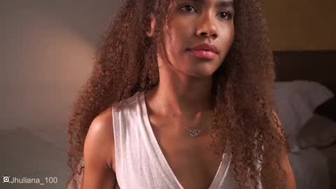 Snapshot of paulacora100 chatting on January 10, 12:59 am Paula online show from January 10, 12:59 am