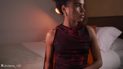 Snapshot of paulacora100 chatting on February 2, 8:30 pm Paula online show from February 2, 8:30 pm