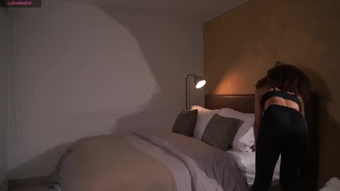 Snapshot of paulacora100 chatting on March 7, 8:55 pm Paula online show from March 7, 8:55 pm