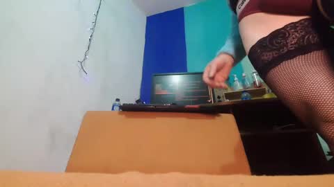 Snapshot of paulavaltina21 chatting on December 22, 2:06 am PAULA VALENTINA online show from December 22, 2:06 am