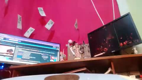 PAULA VALENTINA online show from January 18, 8:45 pm