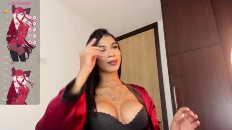 Paulett  online show from January 18, 1:53 am