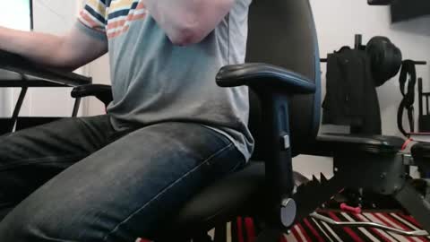 Snapshot of paulie120464 chatting on October 27, 4:22 pm paulie120464 online show from October 27, 4:22 pm