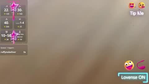 Snapshot of paulina_galvis2700 chatting on December 22, 9:53 pm paulina online show from December 22, 9:53 pm