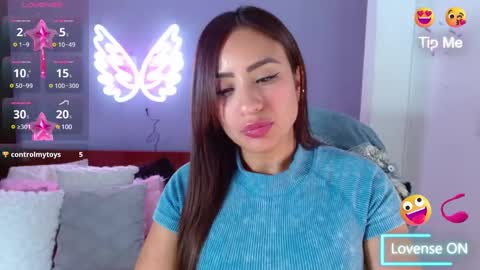 Snapshot of paulina_galvis2700 chatting on February 9, 3:12 pm paulina online show from February 9, 3:12 pm