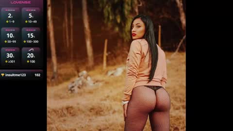 Snapshot of paulina_galvis2700 chatting on March 6, 7:10 pm paulina online show from March 6, 7:10 pm