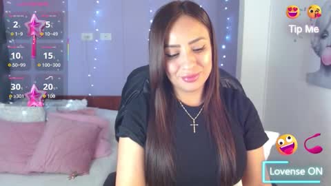 Snapshot of paulina_galvis2700 chatting on October 19, 4:40 pm paulina online show from October 19, 4:40 pm