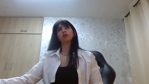 Paulina Rubio online show from January 6, 7:28 pm