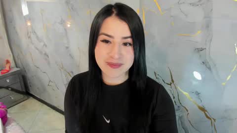 paulinabelen21 online show from March 6, 3:24 am