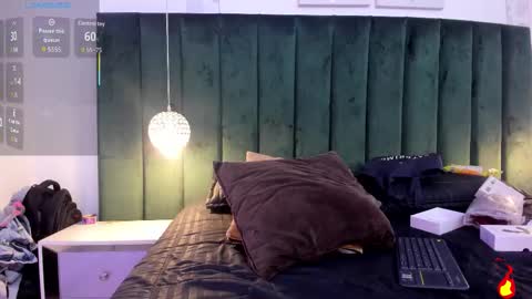 Snapshot of paulinagame chatting on November 8, 7:12 pm Paulina online show from November 8, 7:12 pm