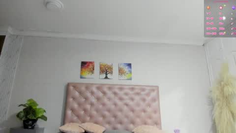 PaulinaSaennz online show from March 24, 12:54 pm