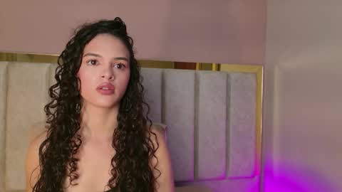 Paulina Saint online show from February 13, 1:12 am