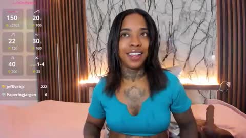 Snapshot of pauline_fox chatting on February 19, 3:02 am Pauline online show from February 19, 3:02 am