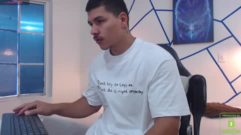 Paulo online show from January 3, 1:03 pm