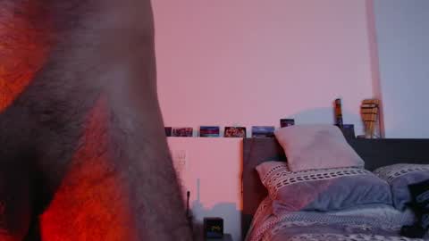 Snapshot of paulripped chatting on February 12, 5:37 am Paul online show from February 12, 5:37 am