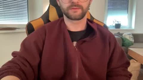 Snapshot of paulsimpsn chatting on October 25, 10:34 am love bush online show from October 25, 10:34 am