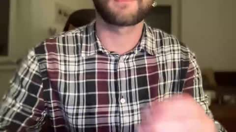 Snapshot of paulsimpsn chatting on October 30, 4:52 pm love bush online show from October 30, 4:52 pm