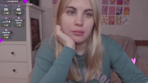 Allisses online show from December 16, 11:55 am