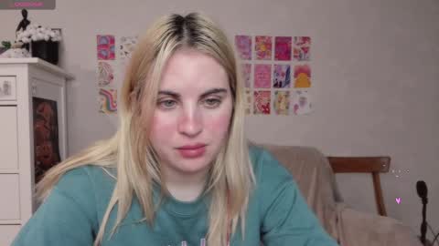 Allisses online show from December 22, 11:22 am