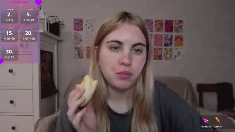 Allisses online show from February 7, 2:26 pm