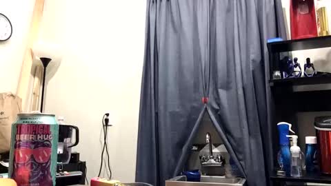 Snapshot of pduke81 chatting on December 9, 12:23 am Hung sung Hero online show from December 9, 12:23 am