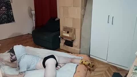 Snapshot of peacefulness93 chatting on October 8, 6:49 pm peacefulness93 online show from October 8, 6:49 pm