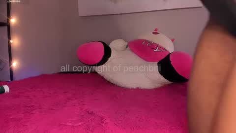 Briana online show from November 14, 2:05 pm