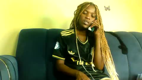 Snapshot of peachy_mummie chatting on September 10, 9:59 pm peachie online show from September 10, 9:59 pm