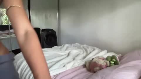 paige online show from January 20, 5:48 am