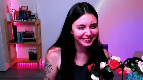 Peachy online show from October 9, 6:39 pm