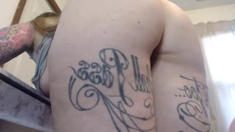 kat online show from February 5, 1:54 pm