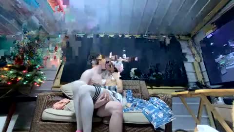 Pearl online show from December 31, 12:21 am