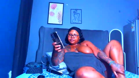 Pearl online show from March 5, 2:51 am