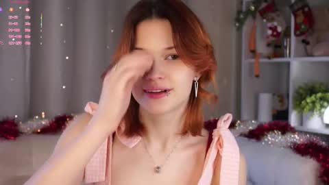 Lily online show from December 23, 2:09 am