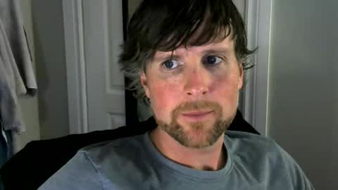 Snapshot of pecas90 chatting on November 25, 10:32 pm pecas90 online show from November 25, 10:32 pm