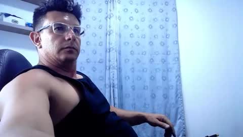 Snapshot of pedro_picapica chatting on December 24, 4:00 am Pedro online show from December 24, 4:00 am