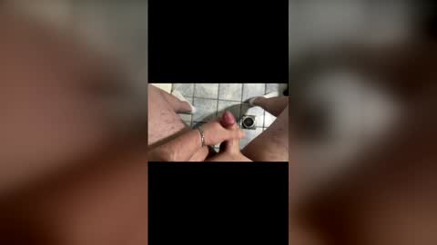 pedrolor475531 online show from April 13, 8:25 pm